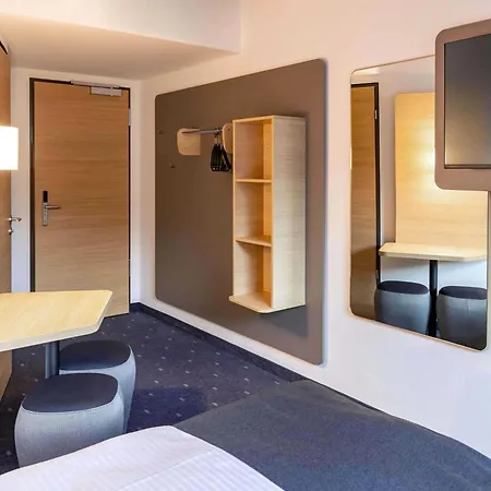 B&B Hotel Frankfurt-Airport-3